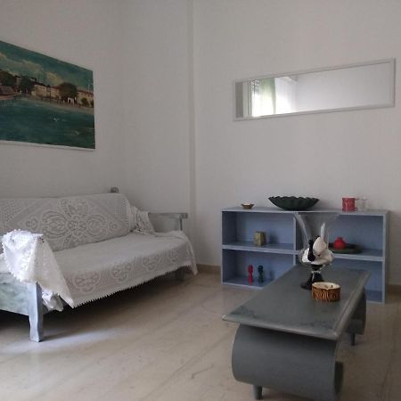 Experience An Easy Living Place Downtown In Athens Exterior photo